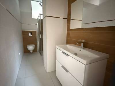 Eladó téglalakás - Balatonakarattya / 4. kép