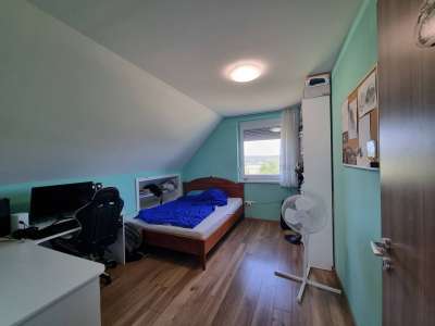 Eladó családi ház - Balatonfűzfő (Fűzfőfürdő) / 22. kép