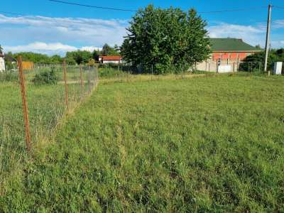 Eladó építési telek - Balatonfűzfő / 6. kép
