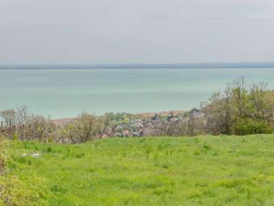 Eladó építési telek - Balatonalmádi / 1. kép