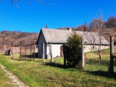 Eladó gazdasági épület - Balatoncsicsó / 1. kép