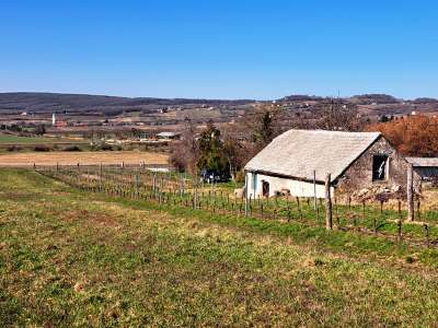 Eladó gazdasági épület - Balatoncsicsó / 2. kép