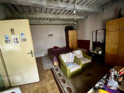 Eladó családi ház - Mencshely / 5. kép