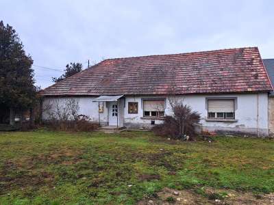 Eladó családi ház - Mencshely / 1. kép
