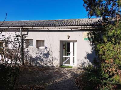 Eladó üzlethelyiség - Veszprém / 2. kép