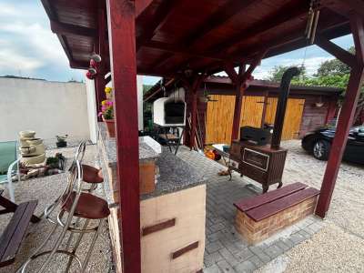 Eladó családi ház - Bakonyszentkirály / 2. kép