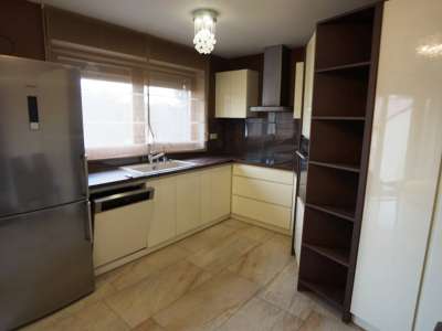 Eladó családi ház - Veszprém (Dózsaváros) / 5. kép