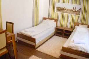 Eladó szálloda, panzió, üdülő - Pápa / 12. kép