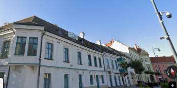 Eladó szálloda, panzió, üdülő - Pápa / 13. kép