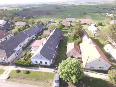 Eladó családi ház - Barnag / 2. kép