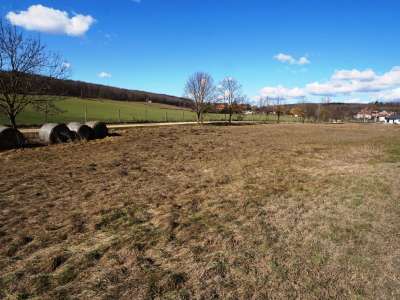 Eladó építési telek - Eplény / 2. kép