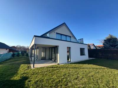 Eladó családi ház - Balatonvilágos (Balatonaliga) / 2. kép