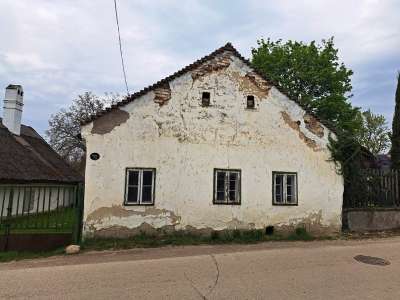 Eladó családi ház - Káptalantóti / 2. kép