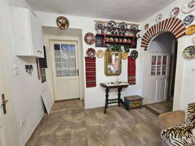 Eladó családi ház - Csopak / 9. kép