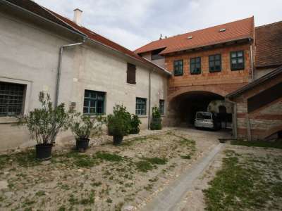 Eladó családi ház - Sopron (Belváros külső) / 5. kép