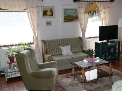 Eladó családi ház - Tiszafüred / 1. kép