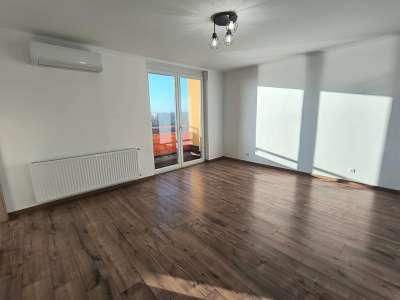 Eladó panellakás - Törökszentmiklós (Városközpont) / 13. kép