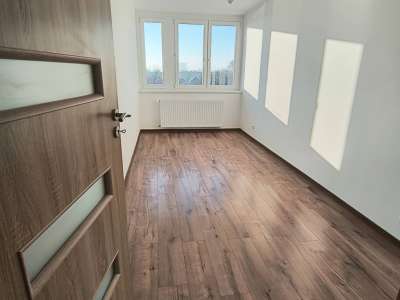 Eladó panellakás - Törökszentmiklós (Városközpont) / 14. kép