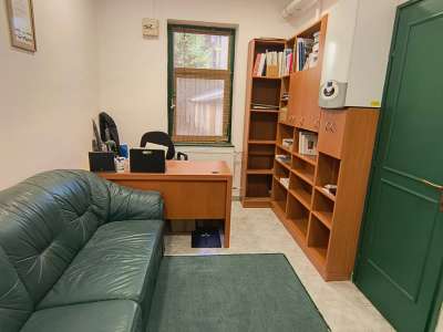 Eladó iroda - Szolnok (Belváros) / 8. kép