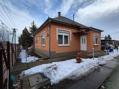 Eladó családi ház - Törökszentmiklós (Felvég) / 2. kép