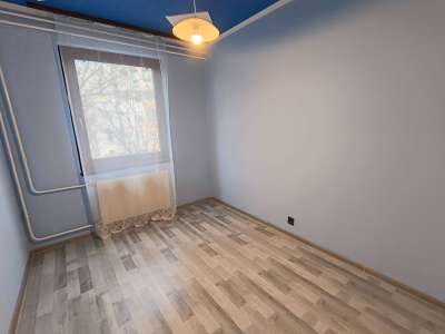 Eladó panellakás - Törökszentmiklós (Városközpont) / 4. kép