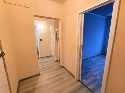 Eladó panellakás - Törökszentmiklós (Városközpont) / 9. kép