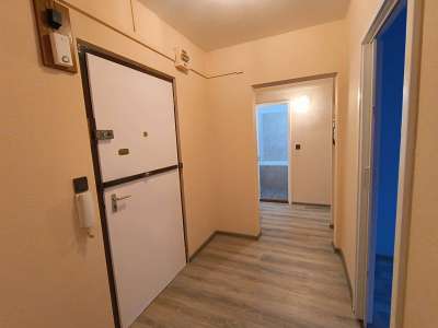 Eladó panellakás - Törökszentmiklós (Városközpont) / 8. kép