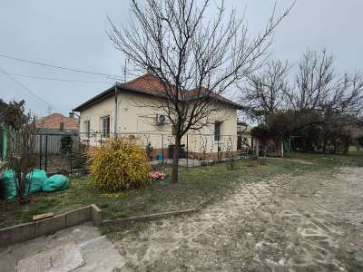 Eladó családi ház - Törökszentmiklós (Városközpont) / 1. kép