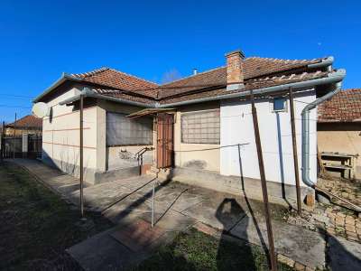 Eladó családi ház - Törökszentmiklós (Felvég) / 2. kép