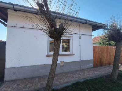 Eladó családi ház - Törökszentmiklós (Alvég) / 1. kép