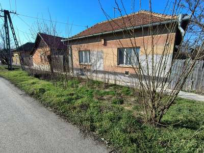 Eladó családi ház - Törökszentmiklós (G-falu) / 1. kép