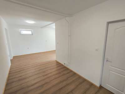 Eladó családi ház - Törökszentmiklós (Felvég) / 6. kép