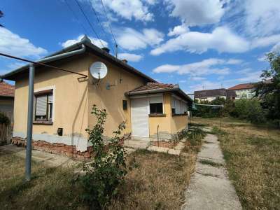 Eladó családi ház - Törökszentmiklós (Városközpont) / 1. kép