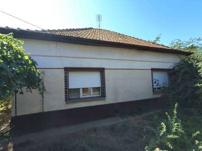 Eladó családi ház - Törökszentmiklós (Városközpont) / 1. kép