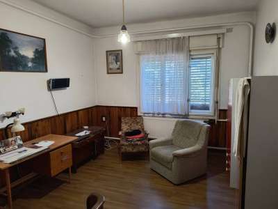 Eladó családi ház - Törökszentmiklós (Városközpont) / 6. kép