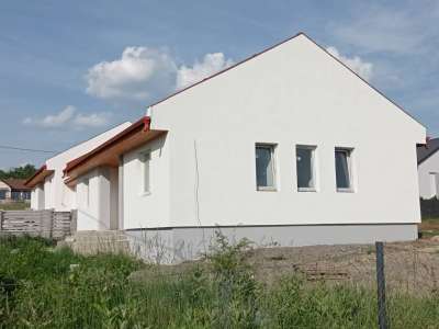 Eladó családi ház - Szada / 5. kép