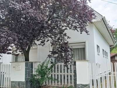 Eladó családi ház - Isaszeg / 7. kép