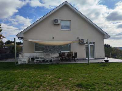 Eladó családi ház - Mogyoród / 2. kép