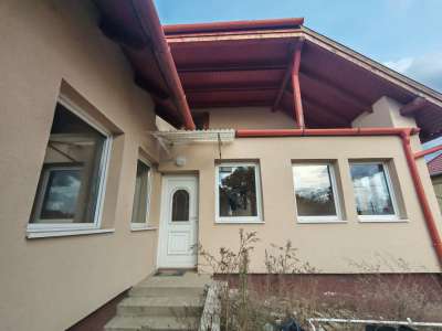 Eladó családi ház - Erdőkertes (Kossuth) / 1. kép