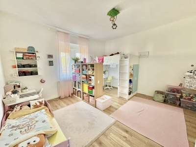 Eladó családi ház - Dány / 2. kép