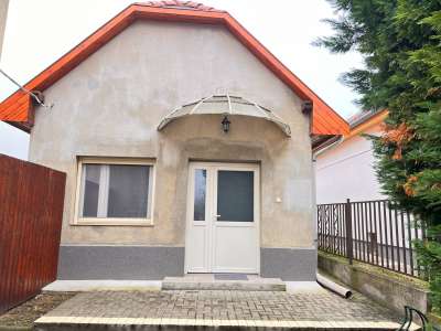 Kiadó családi ház - Gödöllő (Kertváros) / 1. kép