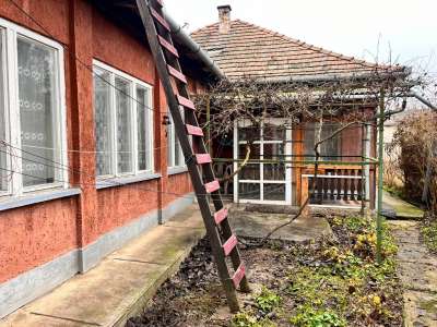 Eladó családi ház - Verseg / 11. kép