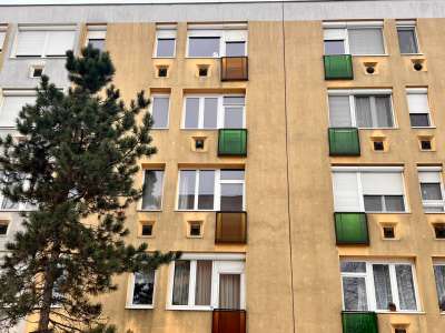 Eladó panellakás - Gödöllő (Belváros) / 1. kép