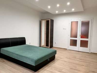 Kiadó téglalakás - Gödöllő (Belváros) / 4. kép