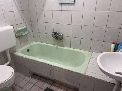 Eladó családi ház - Tura / 6. kép