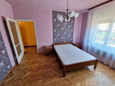Eladó családi ház - Tata (Újhegy) / 3. kép