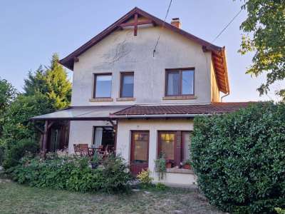 Eladó családi ház - Dunaalmás / 9. kép