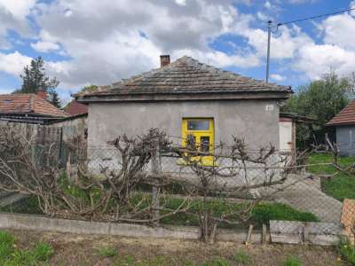 Eladó családi ház - Tápiószele / 1. kép