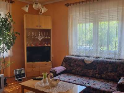 Eladó családi ház - Cegléd / 4. kép