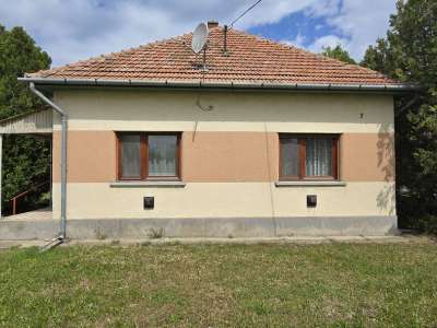 Eladó családi ház - Kőröstetétlen / 4. kép